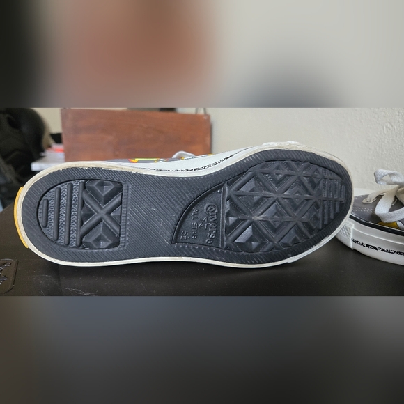 Converse Simpsons High-Top Sneakers - Picture 4 of 8